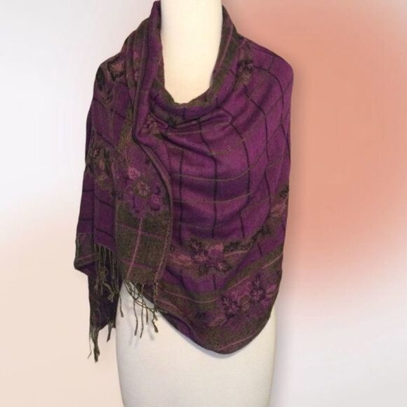 Purple Floral Fringed Pashmina Scarf Wrap - Picture 3 of 8